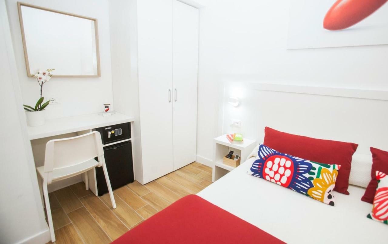 Mediterranean Rooms Кастеламаре ди Стабия Екстериор снимка